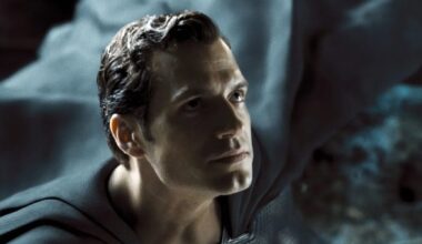 Henry Cavill palasi Teräsmieheksi Zack Snyderin julkaisemassa kuvassa