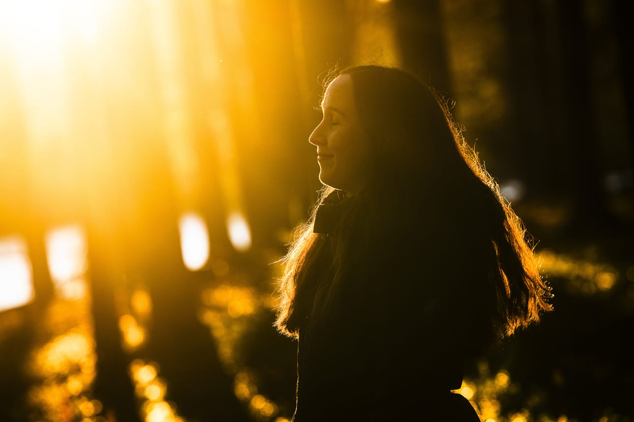 Outi Tarkiainen palkittiin Alfred Kordelinin säätiön tunnuksella. Palkinto on yksi Suomen merkittävimmistä kulttuuripalkinnoista.