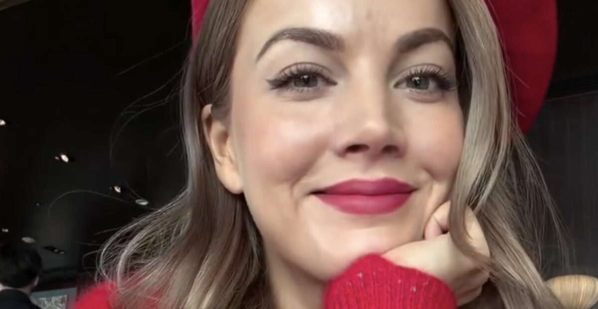 Janni Hussi lataa suorat sanat Japanista