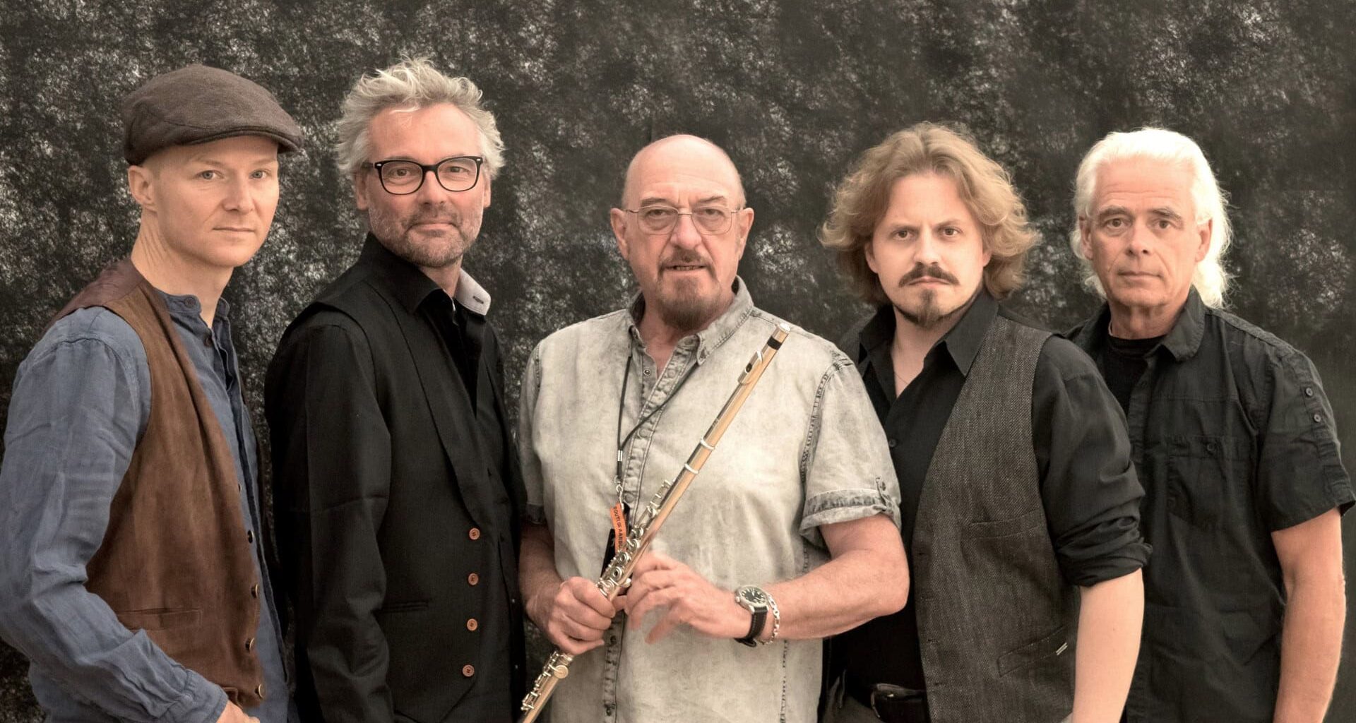 Legendaarinen progeyhtye saapuu Suomeen - Rumba.fi