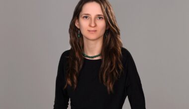 Justyna Skibińska: Puettavat laitteet ja koneoppiminen voivat mullistaa COVID-19:n ja Parkinsonin taudin havaitsemisen