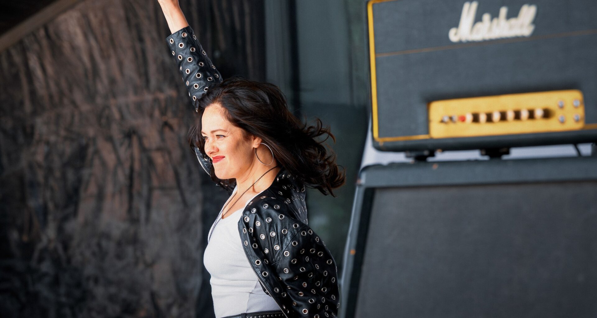 Odotetusta Kaija Koo -elokuvasta julkaistiin kunnon traileri – tältä näyttää Kaunis rietas onnellinen