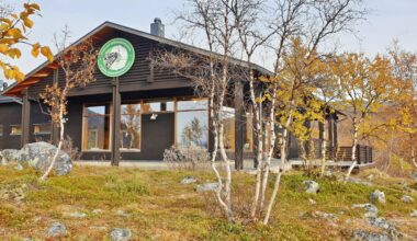 Metsähallitus ja Enontekiön kunta neuvottelevat Kilpisjärven luontokeskuksen kaupasta