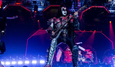 Gene Simmons: "Rockmaailma on täynnä luusereita ja idiootteja"