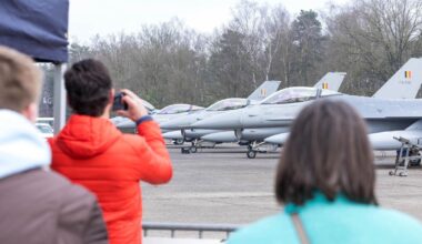 Huoli Belgiassa: Oudot lennokit pörräsivät ilmavoimien tukikohdan luona