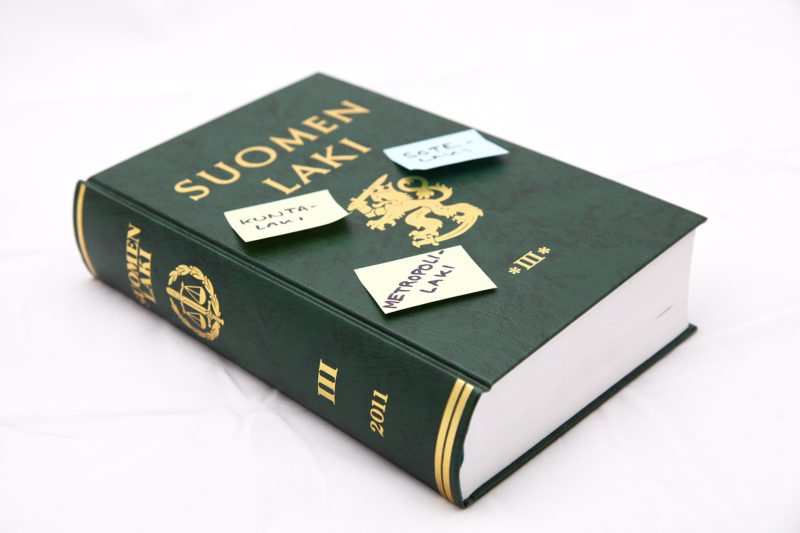 Rakennetun ympäristön lakien uudistamisessa 1+1=4