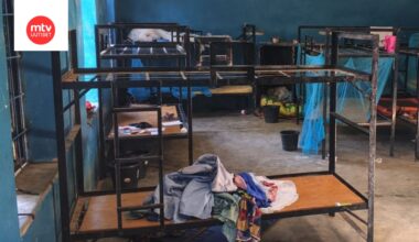 Kuvassa tyhjiä sänkyjä St. Maryn koulun asuntolassa Nigeriassa, josta siepattiin 315 oppilasta ja opettajaa.