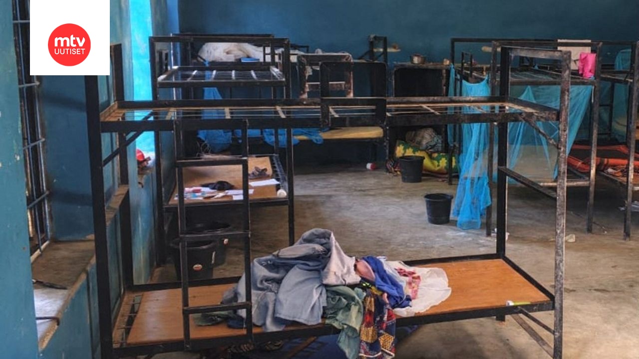 Kuvassa tyhjiä sänkyjä St. Maryn koulun asuntolassa Nigeriassa, josta siepattiin 315 oppilasta ja opettajaa.