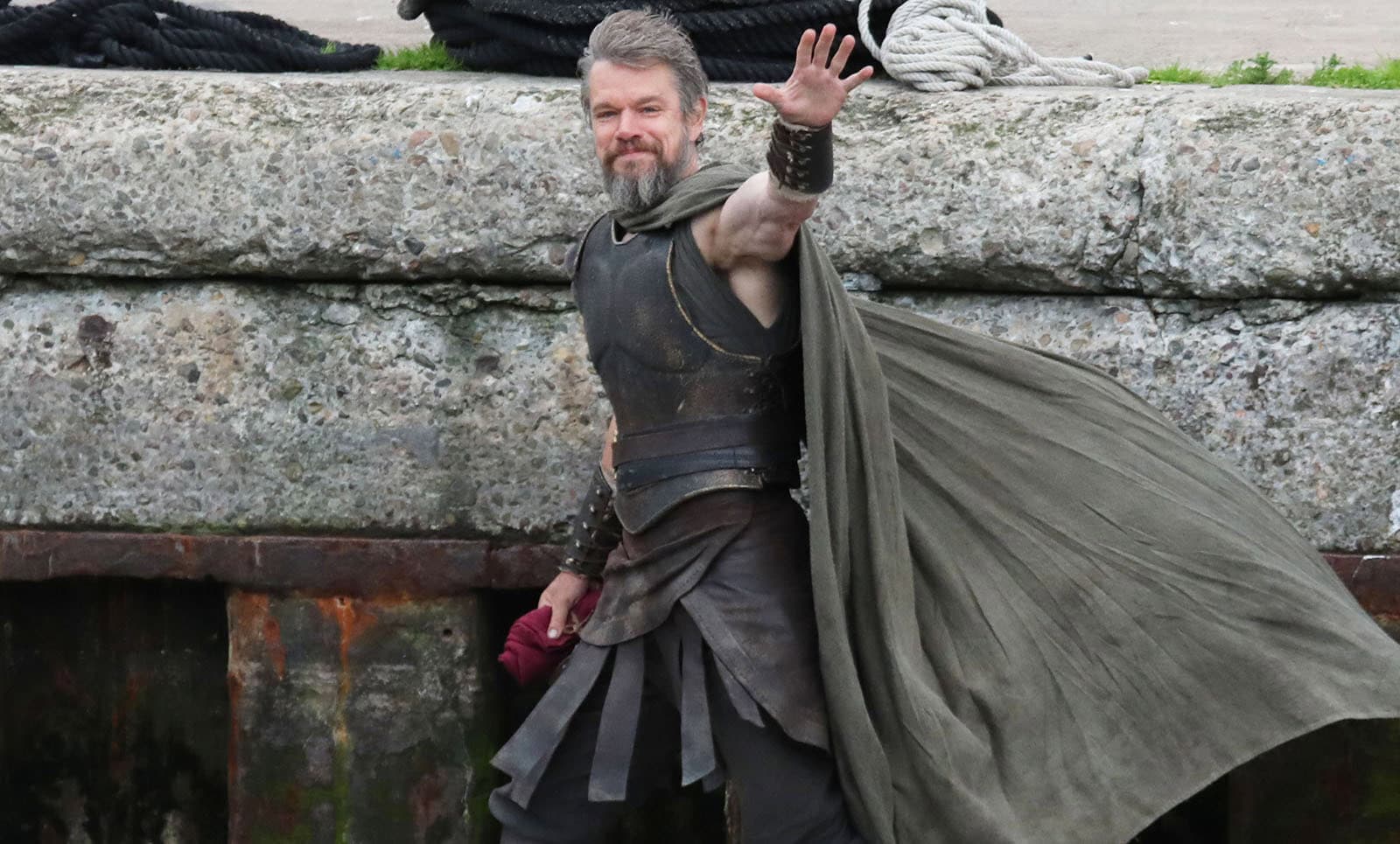 The Odyssey -elokuvasta vuotaa otoksia kuin vesi vanhan rättikaton läpi – Dyyni-tähti, Matt Damon ja Batman täydessä tällingissä