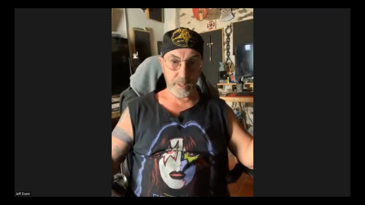 Mantas sanoo yrittäneensä saada Venomin klassikkokokoonpanon yhteen juhlakeikalle