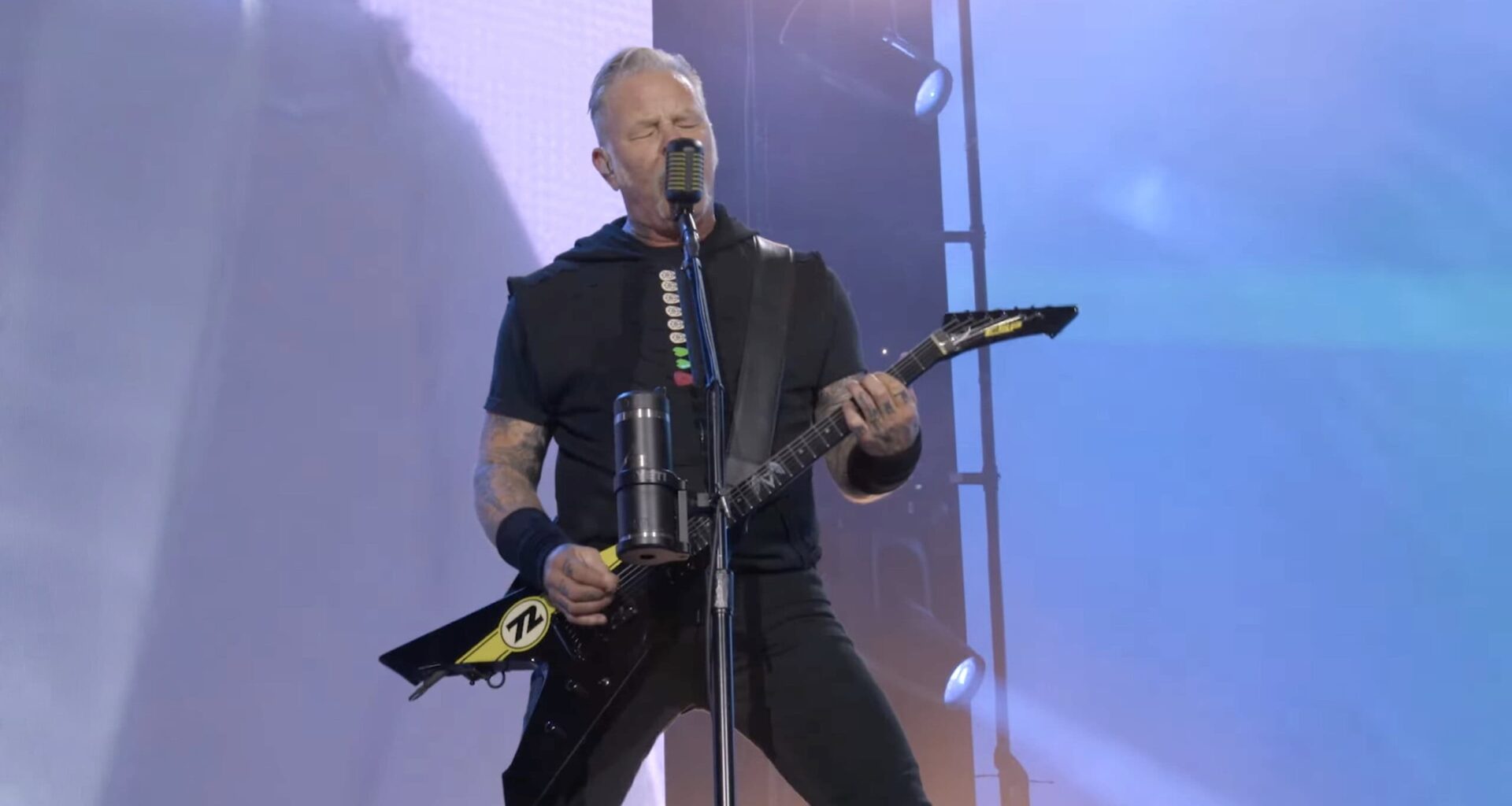 Metallican karavaani kulkee nyt Australiassa – näin irtosi Mustan levyn tuotanto Perthissä