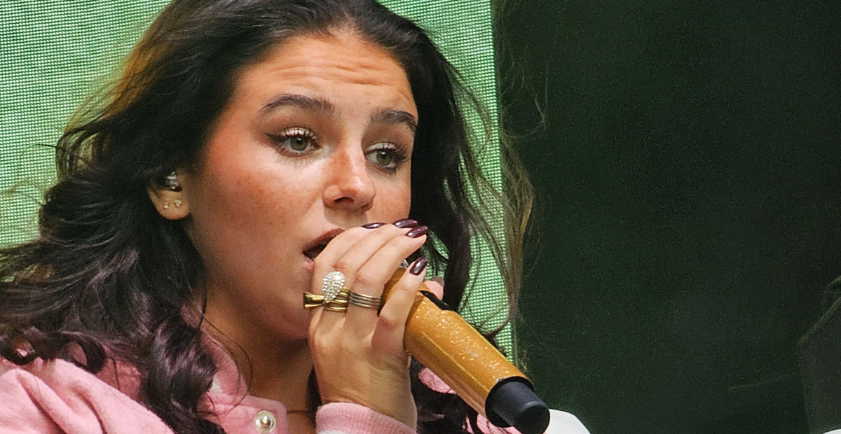 Mirella luksuslomalla biksuissa – maisemat hakevat vertaistaan