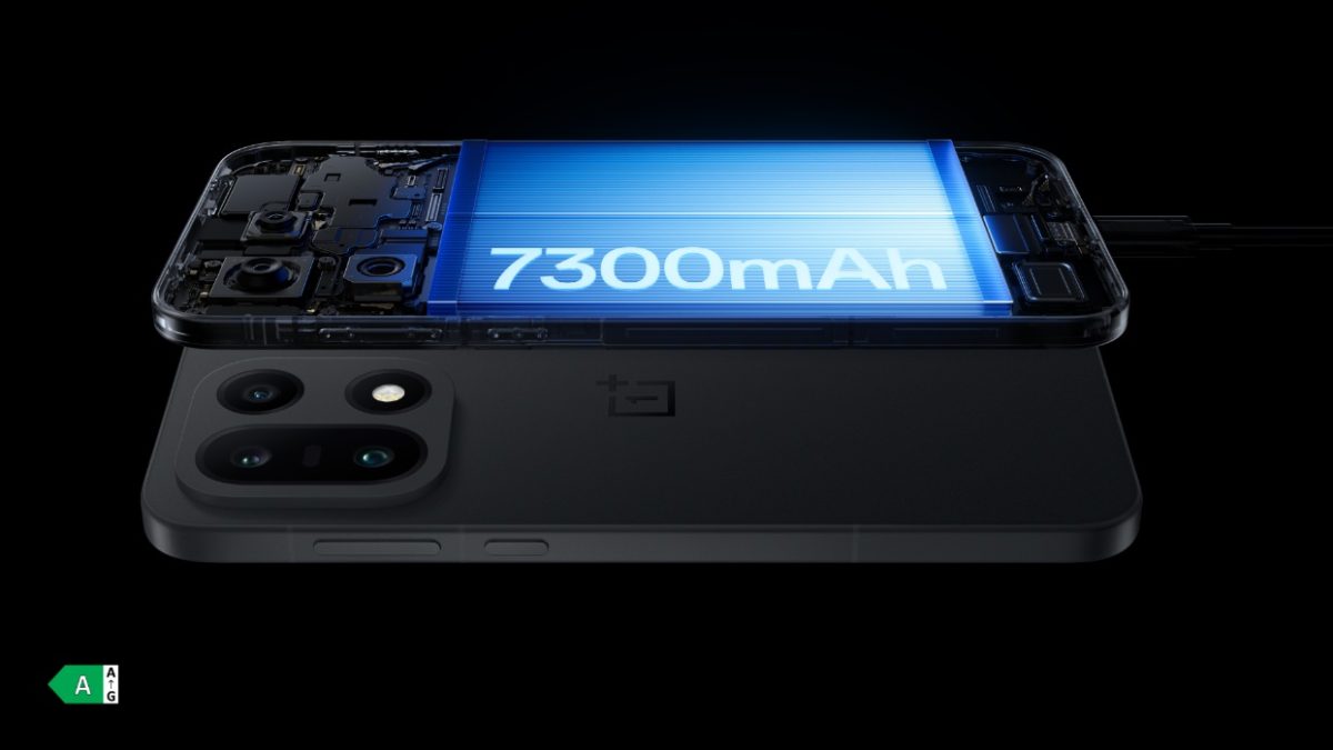 OnePlus 15 sisältää 7 300 milliampeeritunnin akun.
