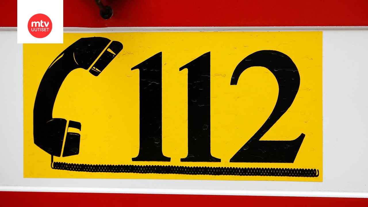 Kiteellä pelastusoperaatio: Kaksi henkilöä joutui veden varaan