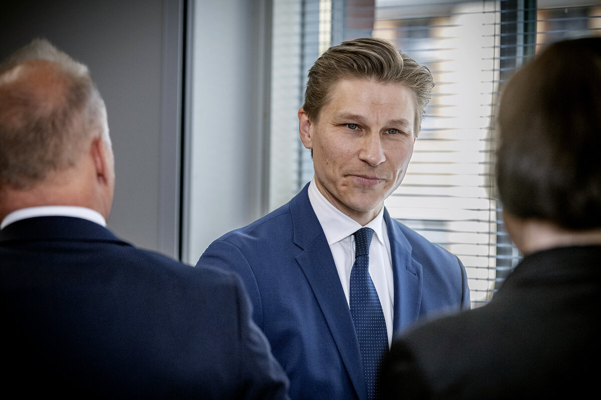 Puolustusministeri Antti Häkkänen.