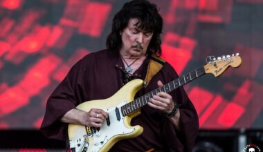 Ritchie Blackmoren johtama Blackmore's Night peruu keikkoja "terveydellisten syiden vuoksi"