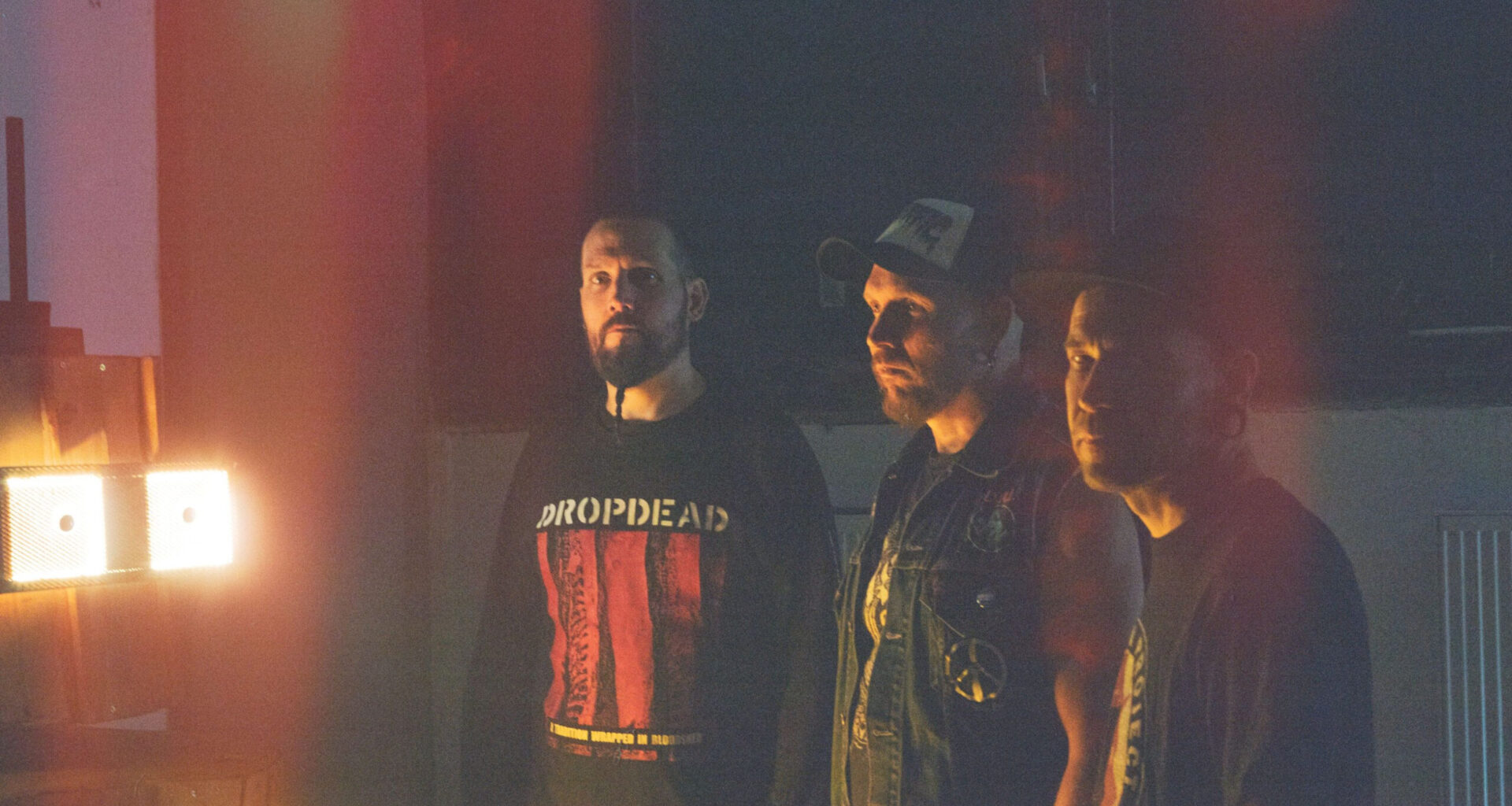 Rotten Soundilla on painavaa asiaa - "Idealist on kyyninen d-beat -anthem taistelulle paremmasta tulevaisuudesta"