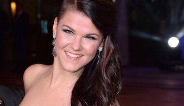 Saara Aallon joulukonsertti keskeytyi oudosta syystä: "En pysty laulamaan.."