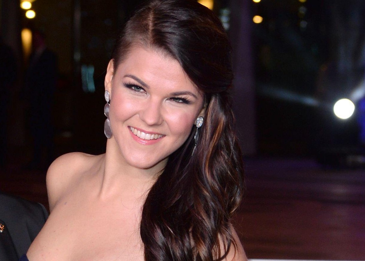 Saara Aallon joulukonsertti keskeytyi oudosta syystä: "En pysty laulamaan.."