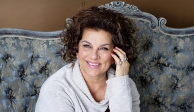 Satu Silvo sai puolisoltaan lahjaksi marttyyrinviitan