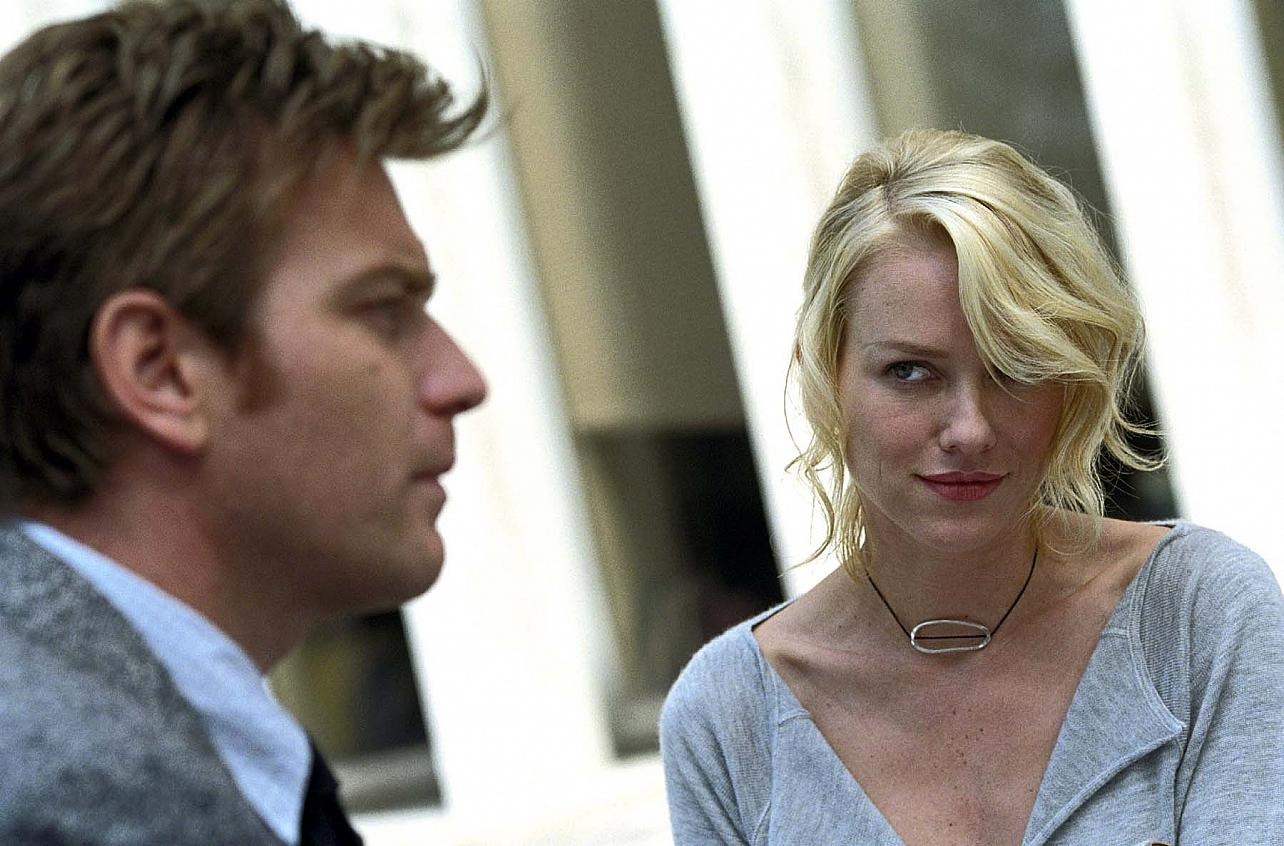 Nyt suoratoistona: Game of Thrones -tekijän mysteeridraama - todellisuuden rajaa tutkiva leffa