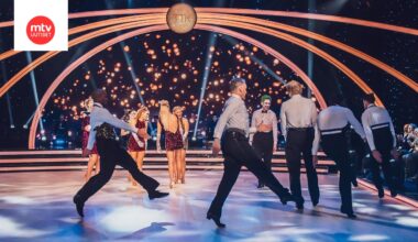 Tanssiraati: Tähtiparit ensi kertaa kahden tanssin pyörityksessä