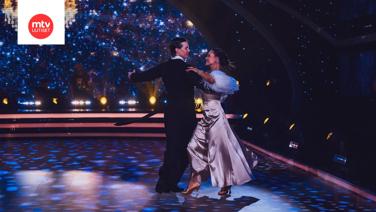 Johannes & Katri - Can’t Take My Eyes Off You