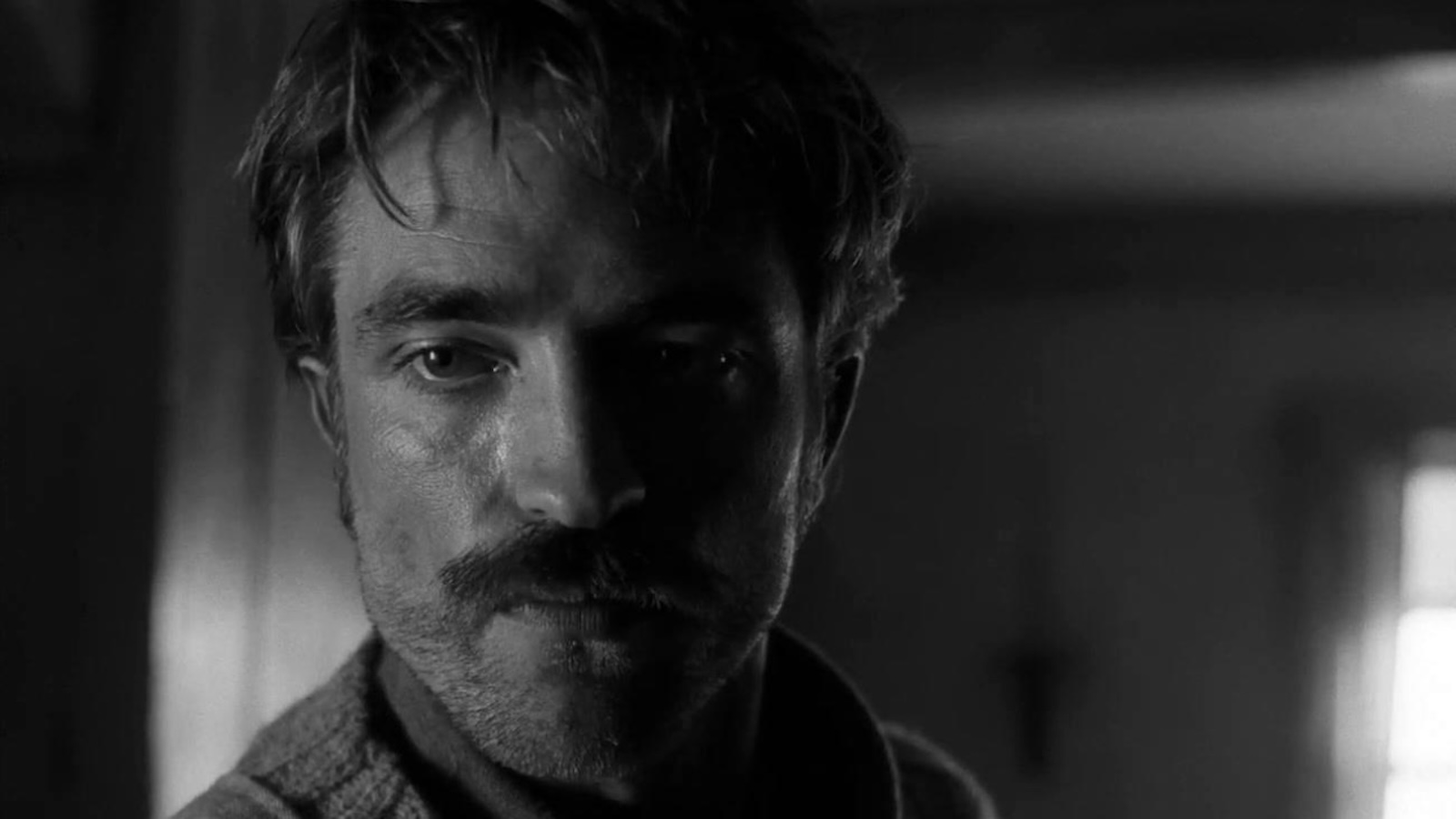 Nyt suoratoistossa: Mahtipontisen hieno leffa on outoa katsottavaa – "Täynnä paranoiaa ja eksistentiaalista kauhua"