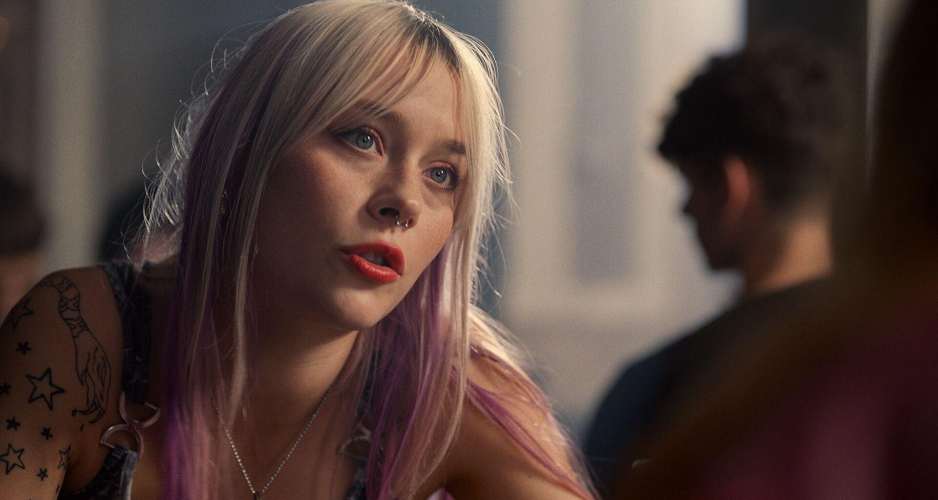 Nyt suoratoistona: Ruotsitar oppii hyväilemään vartaloaan - Hanna tutkii tarinassa omaa seksuaalisuuttaan ja halujaan