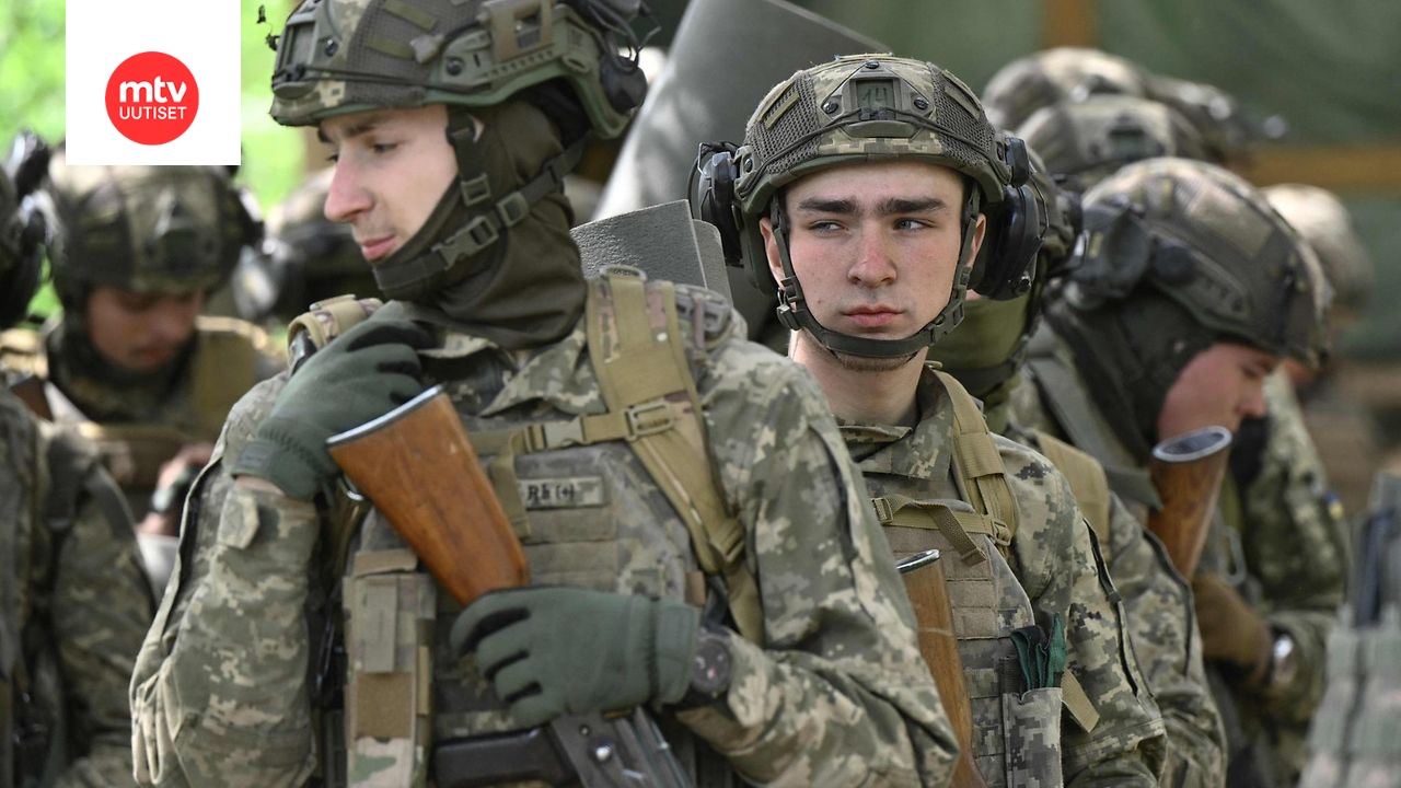 Sosiaalisessa mediassa leviää nyt runsaasti tekoälyvideoita antautuvista ja vetäytyvistä ukrainalaisjoukoista. Kuvituskuva. Ei tekoälykuva.