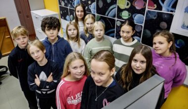 Miksi älypuhelin on jo koululaiselle niin tärkeä, tarvitaanko rajoituksia? Kokkolalaiskoulun viidesluokkalaiset kertovat