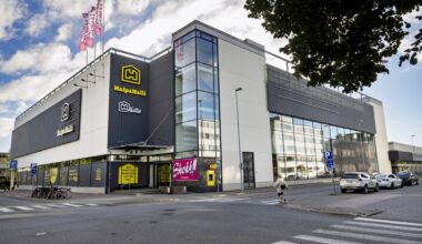 ”Asia ei etene, eikä muutoksia tehdä” – HalpaHallin Janne Ylinen joutui oikomaan mediatietoja henkilökunnalleen