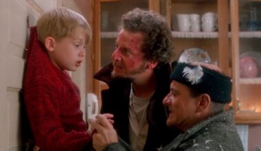 Tiesitkö tätä? Rakastetun jouluklassikon näyttelijät uskoivat elokuvan floppaavan – vetivät tahallaan överiksi