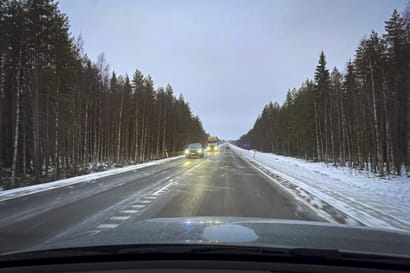 Ajoimme Oulusta etsimään lumirajaa – 18 vuoden tauon jälkeen kaupunkiin on luvassa musta joulu