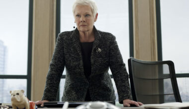 Suosittu James Bond -tähti menetti näkönsä: “En voi enää lukea tai katsoa televisiota”