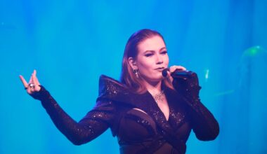 Seiska: Laulaja Bess vaikenee Dannysta