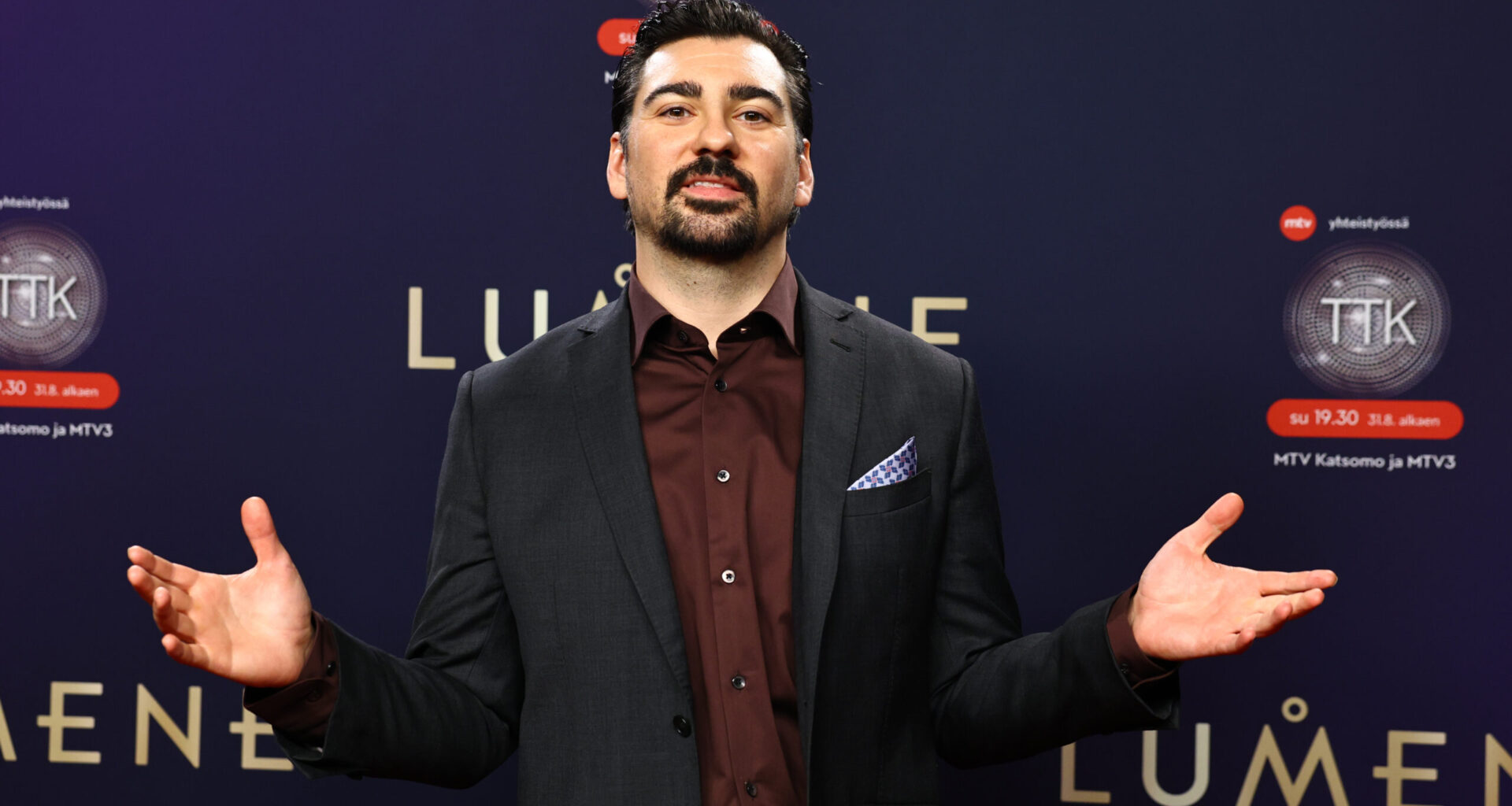 "Joulun paras paketti on vihdoin saapunut" – Gogi Mavromichalis tuli isäksi toista kertaa