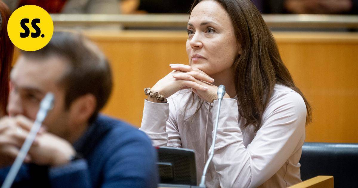 Karoliina Partanen vastaa kritiikkiin iltakävelystään Eduskuntatalon käytävillä | Savo
