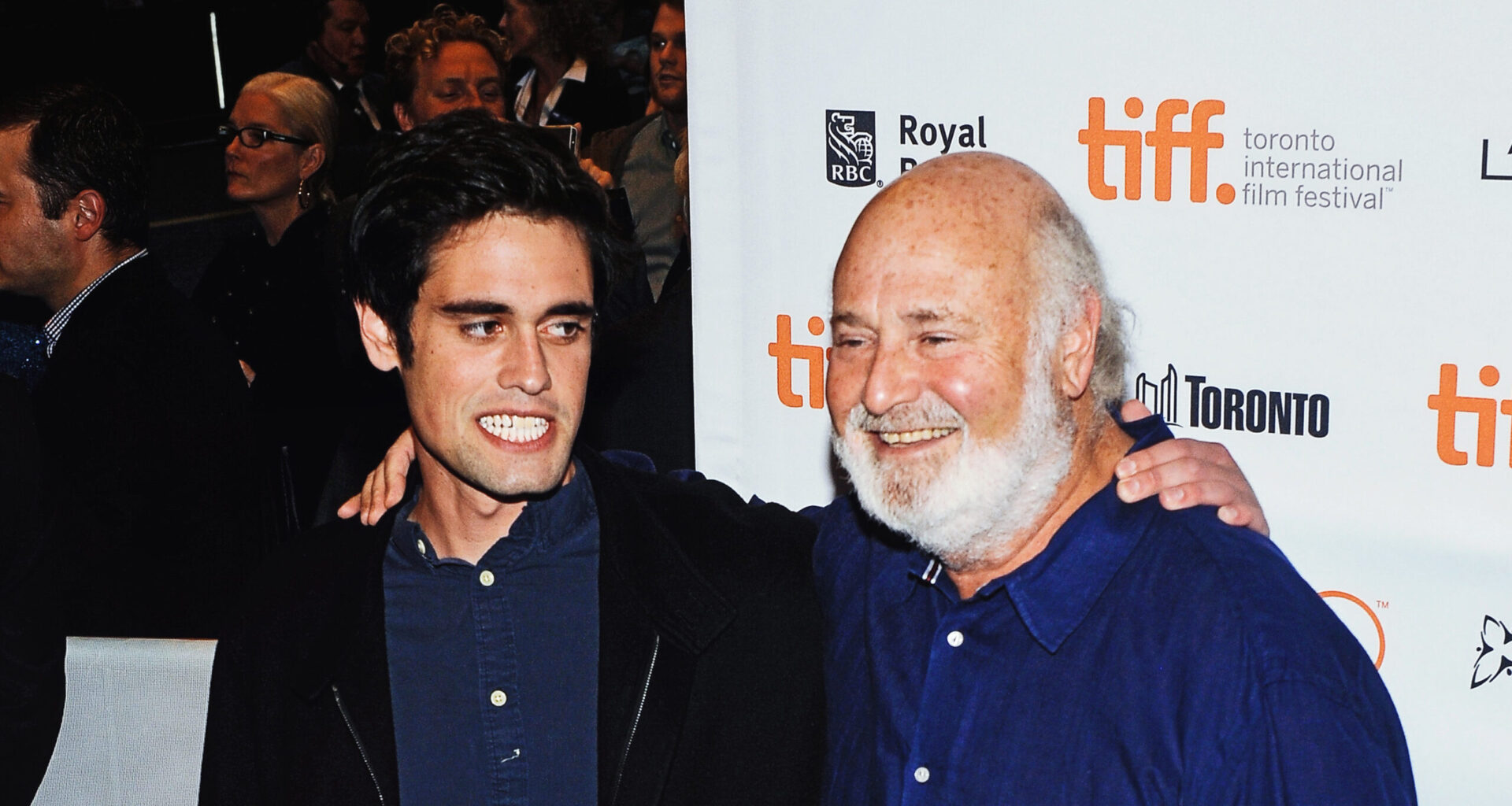 Nick Reinerin ja isän välinen räjähdysmäinen murhia edeltänyt riita sai vieraat paniikkiin – Conan O’Brien esti hätäpuhelun