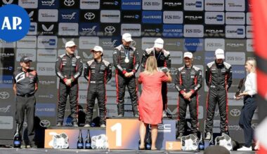 Ympäristö- ja ilmastoministeri Sari Multala palkitsi Jyväskylän MM-rallin voittajat – perustelee HS:lle näin | Uutissuomalainen