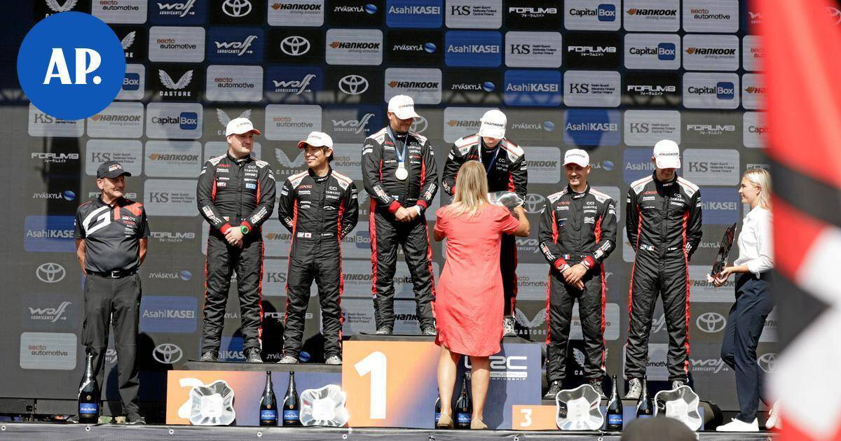 Ympäristö- ja ilmastoministeri Sari Multala palkitsi Jyväskylän MM-rallin voittajat – perustelee HS:lle näin | Uutissuomalainen