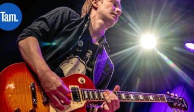 Kangasalla perustettu suomiprogen klassikkoyhtye palaa keikkalavoille – Kitarassa Heikki Silvennoisen poika | Paikalliset