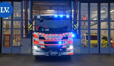 Jakeluauto syttyi palamaan Turunväylällä | Paikalliset