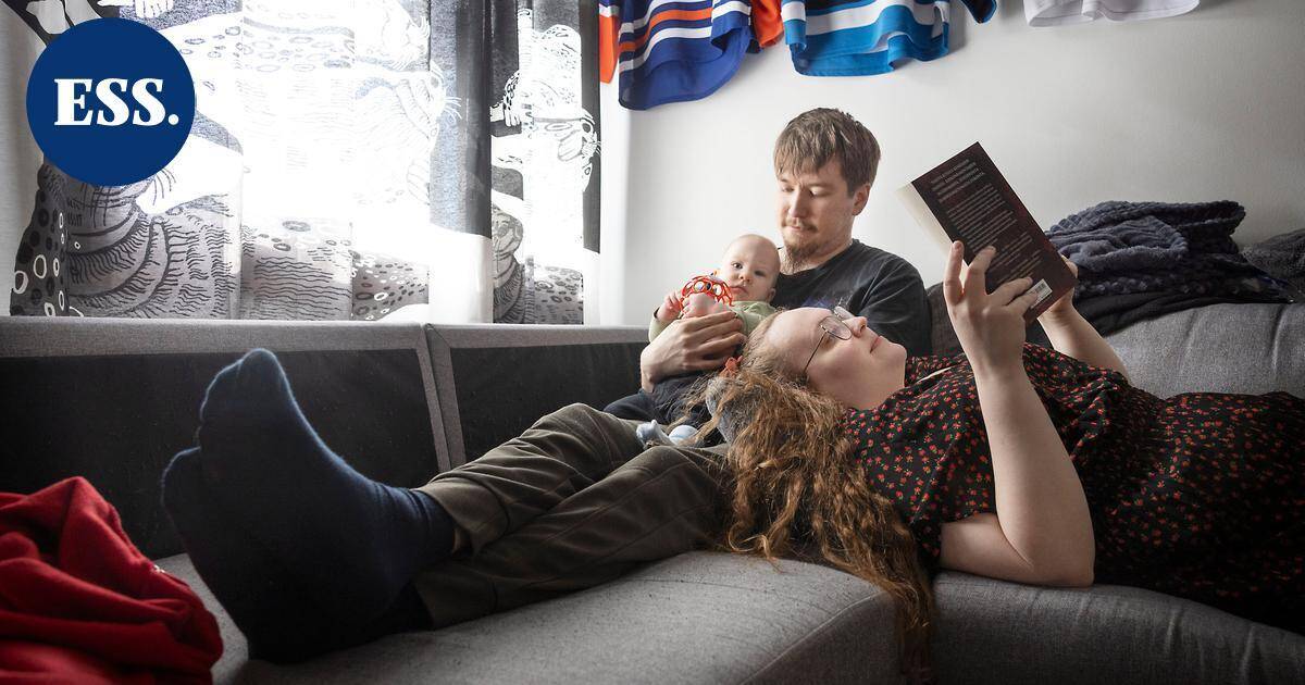 Vuoden 2025 kuvat | Ren-vauvasta kasvatetaan lukutoukka – katso tästä ESS:n valokuvaajien kuvakooste | Päijät-Häme