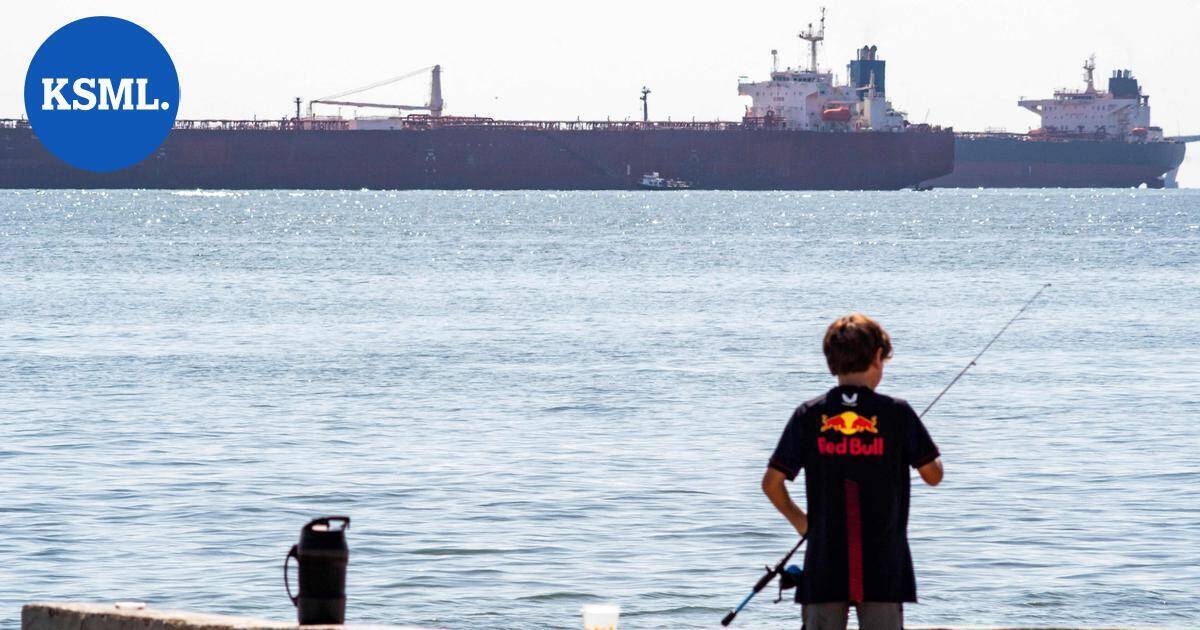 AP: Venäjä evakuoi diplomaattien perheitä Venezuelasta | Uutissuomalainen