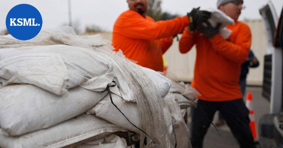 Kaliforniassa vietetään joulua talvimyrskyssä – maastopaloalueilla ihmisiä määrätty lähtemään evakkoon | Uutissuomalainen