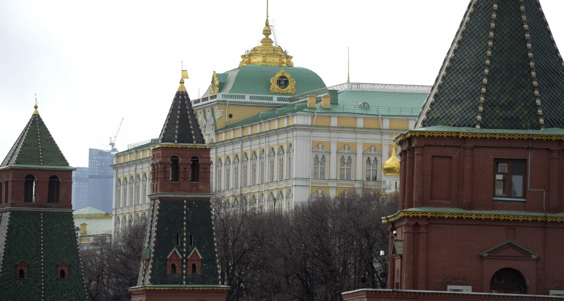 Kreml väittää Ukrainan valmistelevan ”likaista ydinpommia”