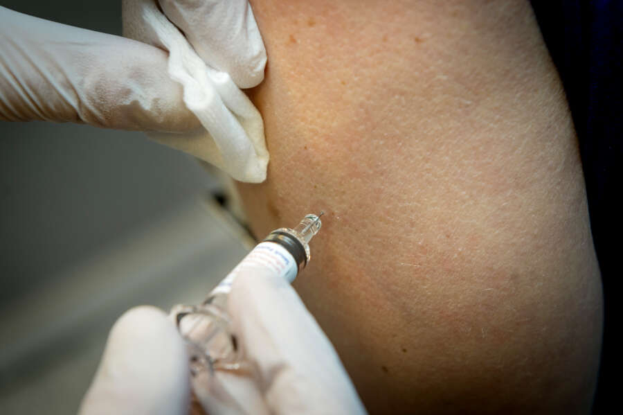 Influenssa jyllää jo neljättä viikkoa