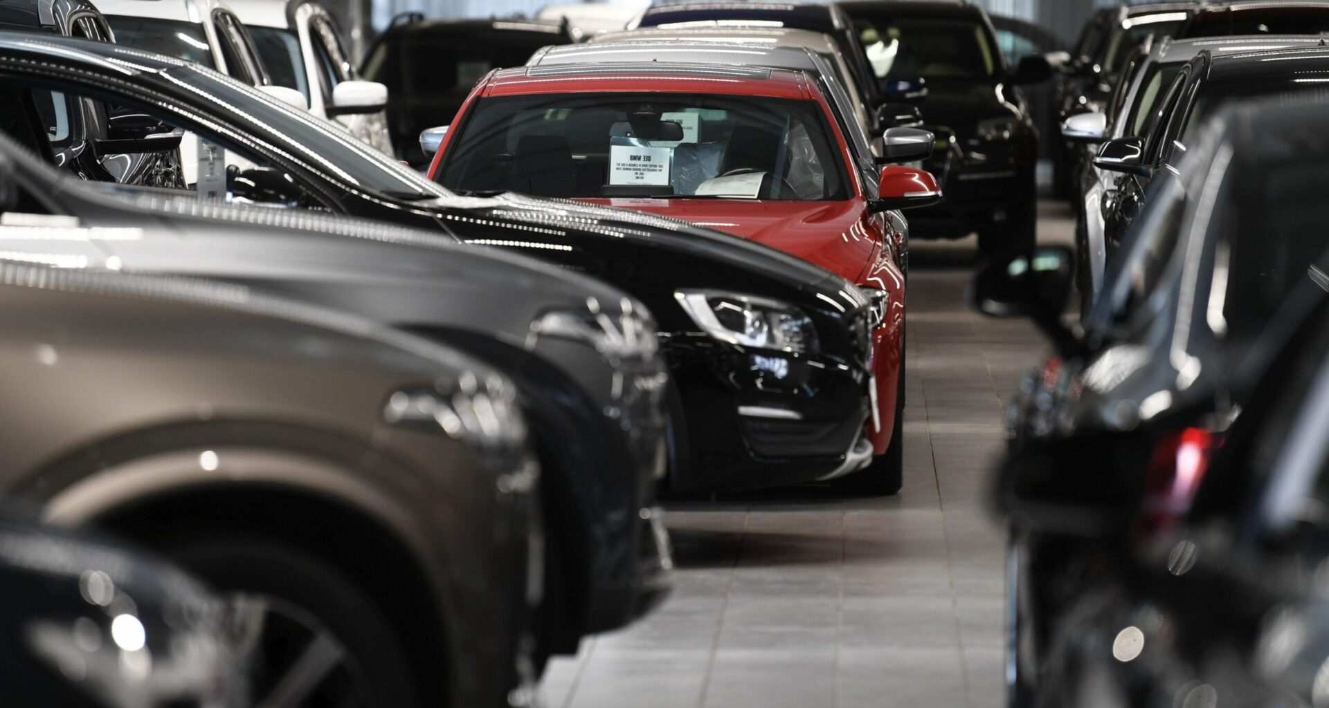 Käytettyjen autojen hinnat eivät laske