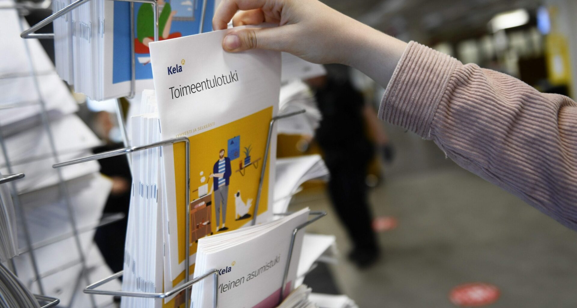 Riikka Purra toimeentulotuesta: Ei ole tarkoitettu tällaiseen